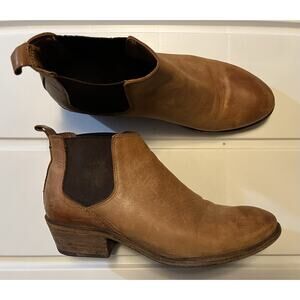 Frye Ankle Boots Carson Chelsea Women’s Size 9M Cognac Western Brown Leather